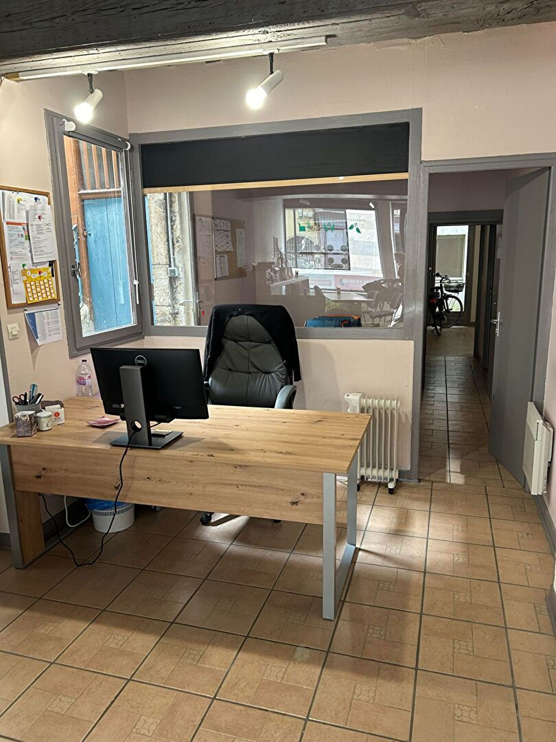 Photo Local commercial Chalon Sur Saone 65 m2 image 1/5