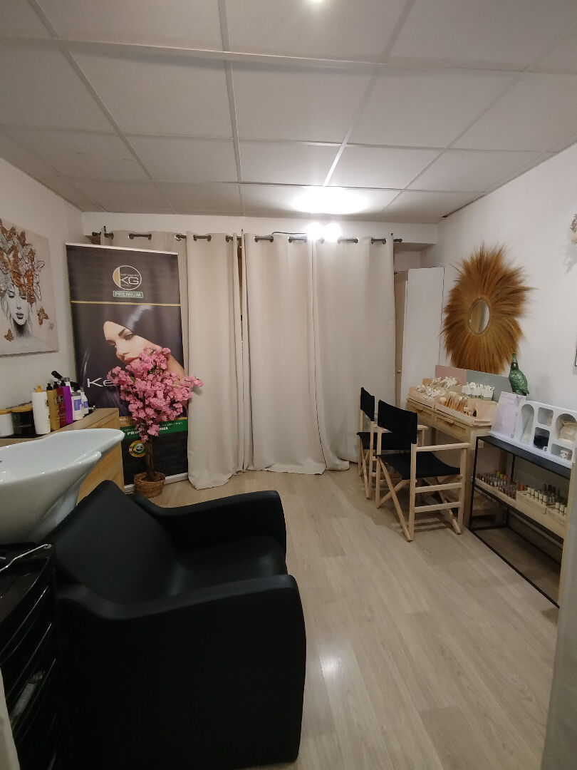 Photo Local commercial Autun 43.30 m2 image 2/5