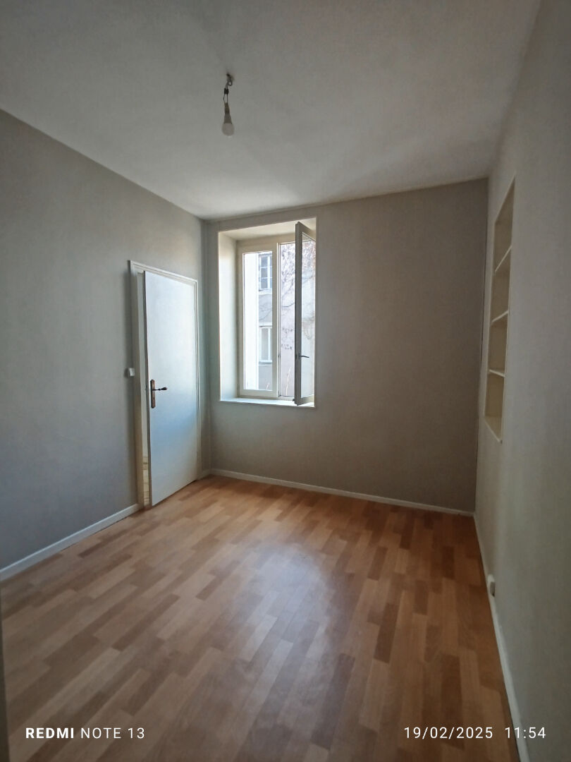 Photo Appartement Autun 2 pièce(s) 39.80 m2 image 2/6