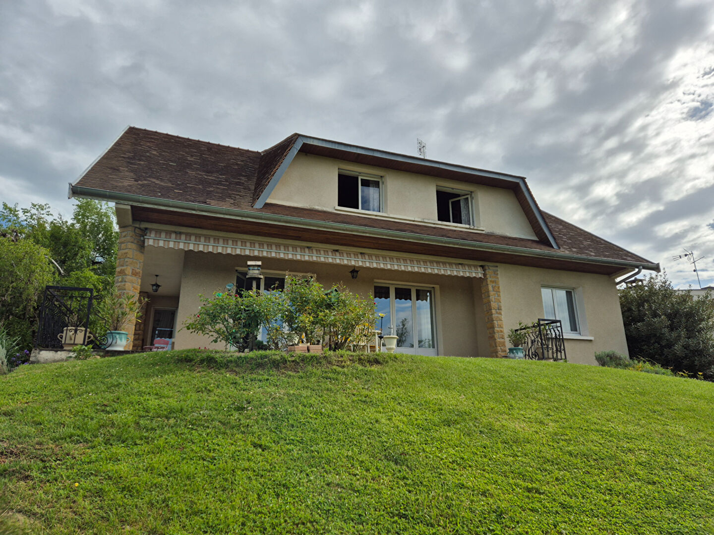 Photo GRANDE MAISON FAMILIALE image 2/6