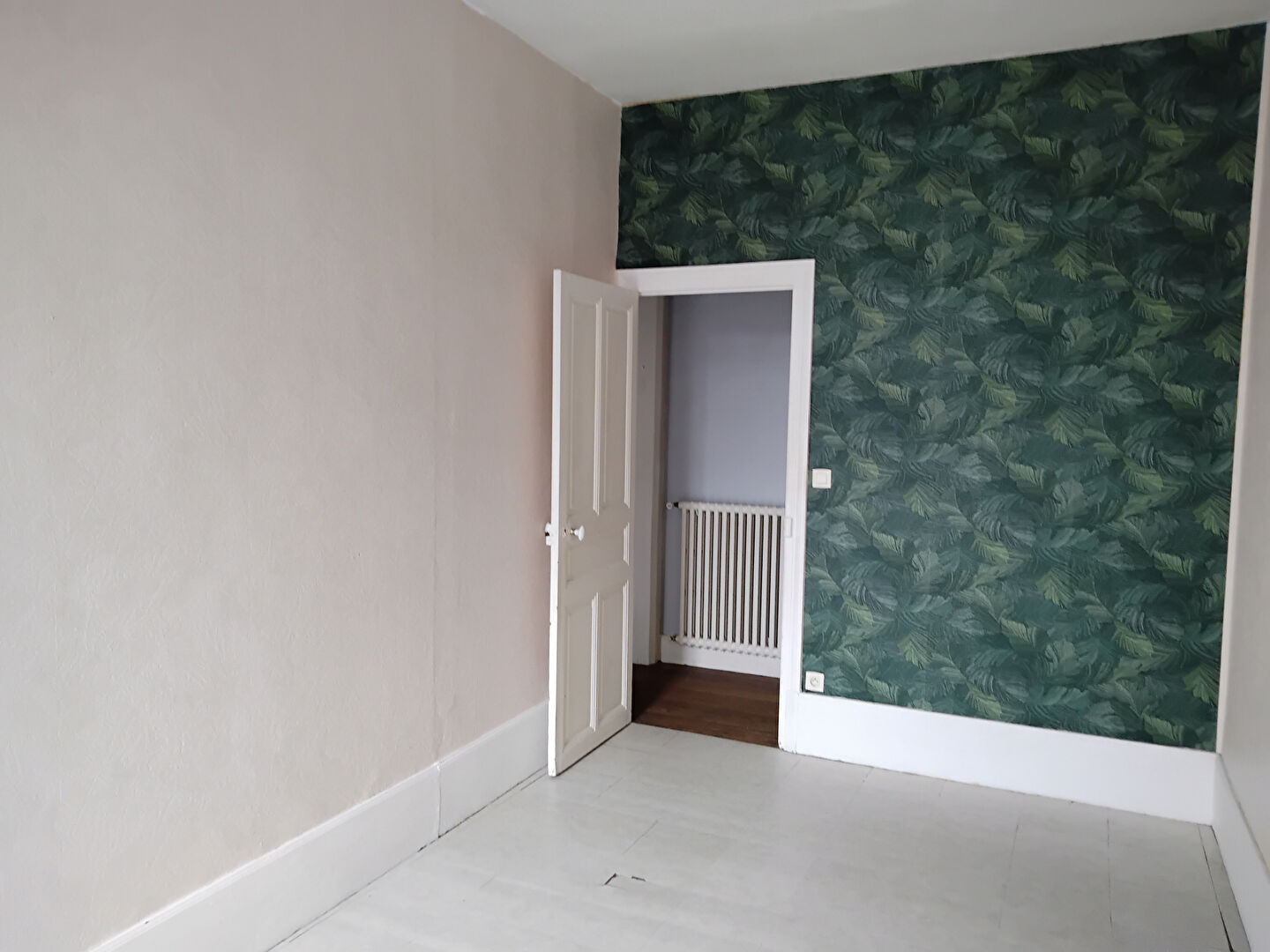Vaste appartement 100 m² centre ville AUTUN
