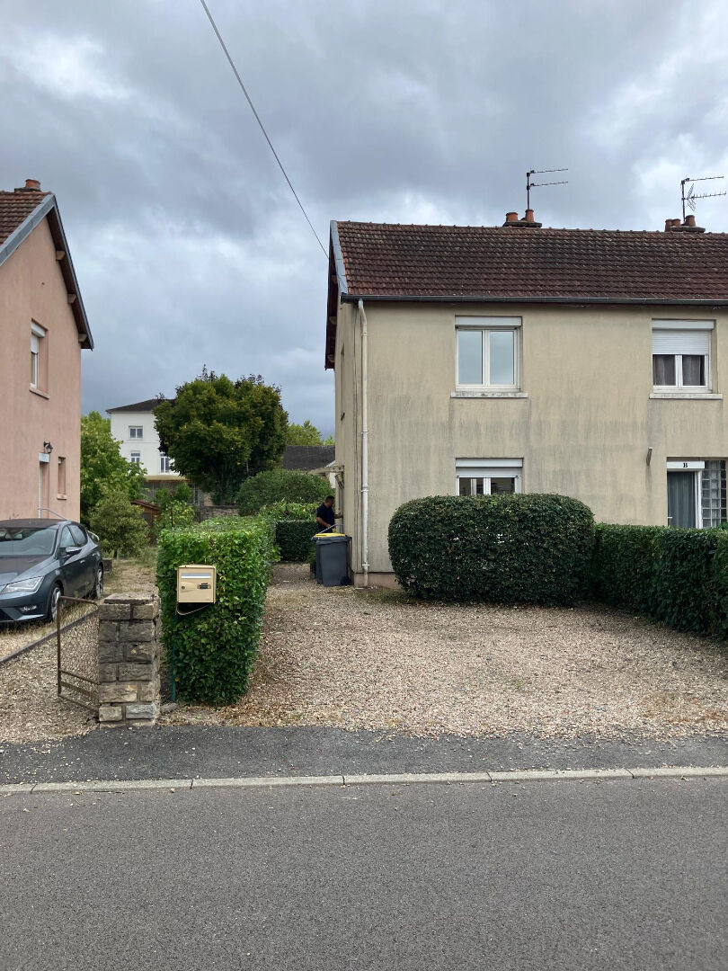 Photo Petite maison de 50m2 T3 image 1/6