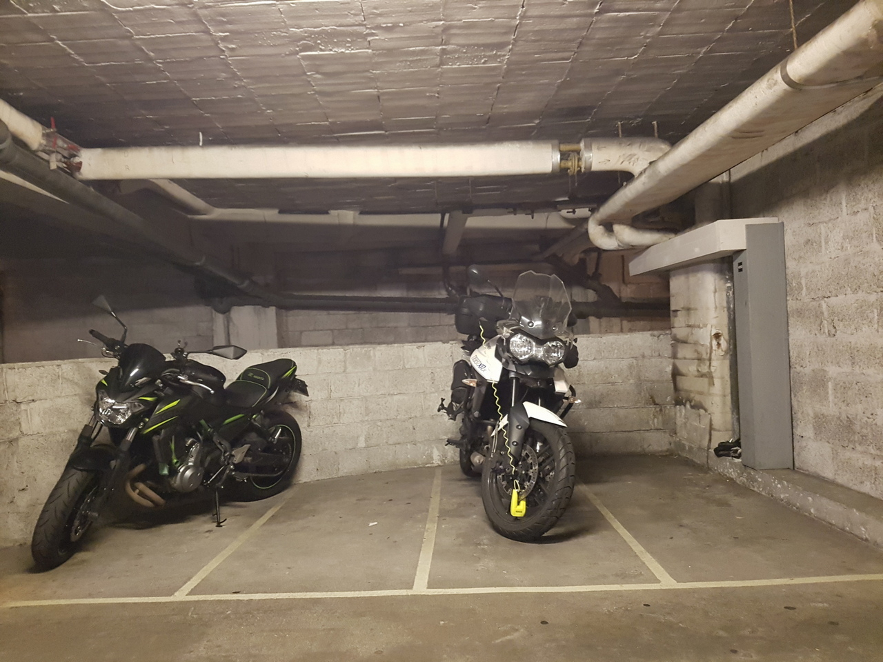 Photo Parking 2 roues image 2/2