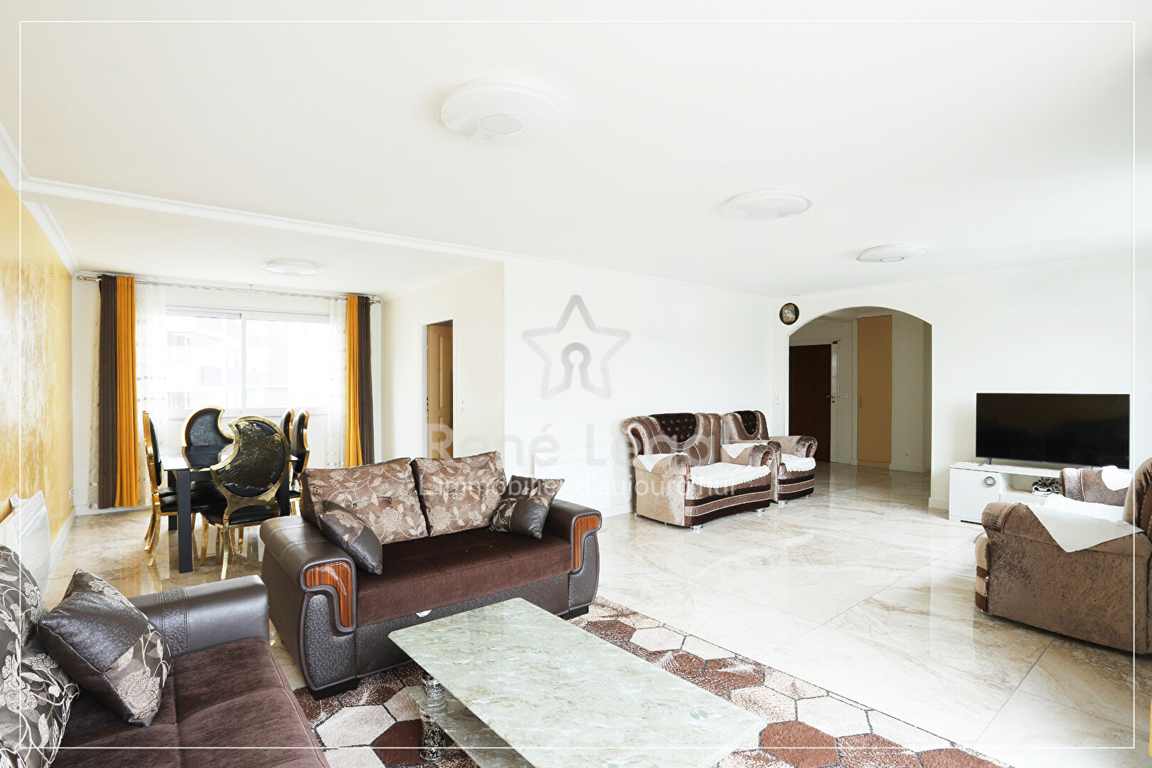 Photo RARE  7/8 Pièces 5 CHAMBRES Etat NEUF  166 M2 - SEUL SUR PALIER - ETAGE ELEVE image 2/6