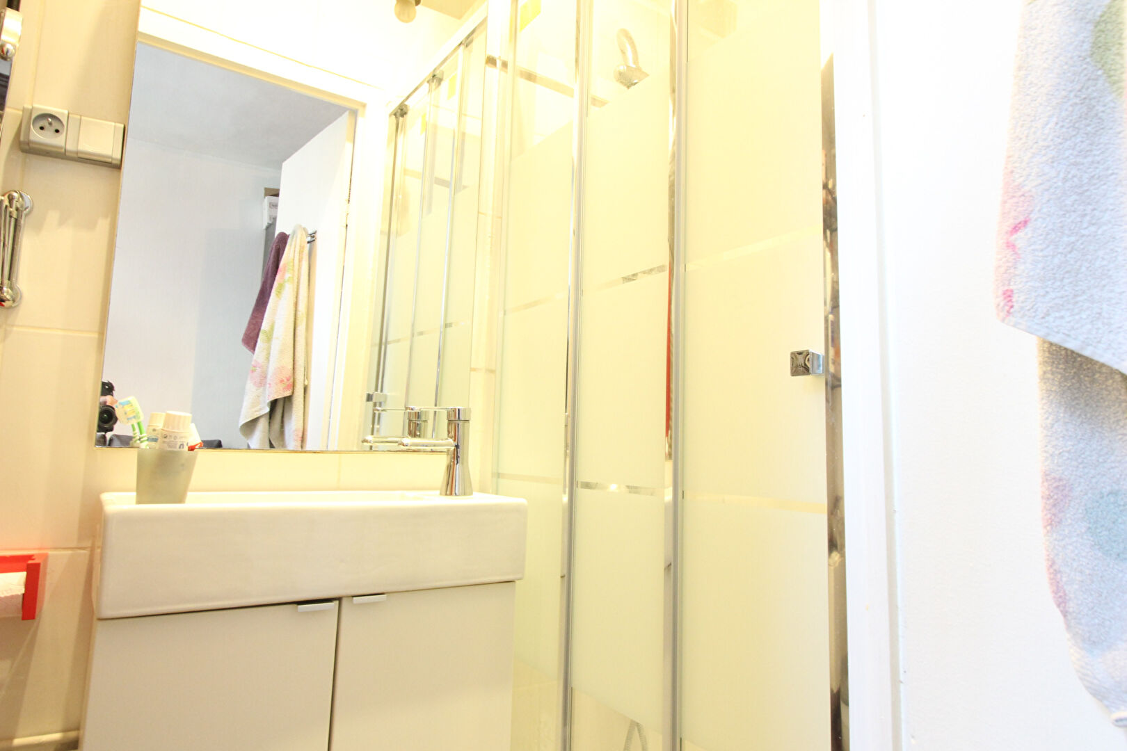 Photo Studio Meublé - Cardinet image 5/5