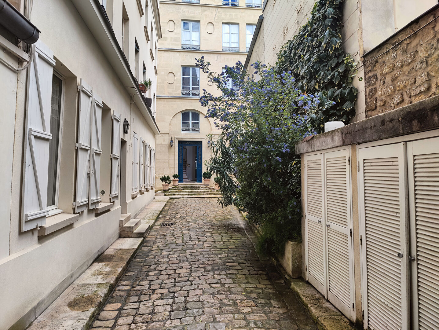 Photo Appartement Paris 2 pièce(s) 42 m2 image 4/6