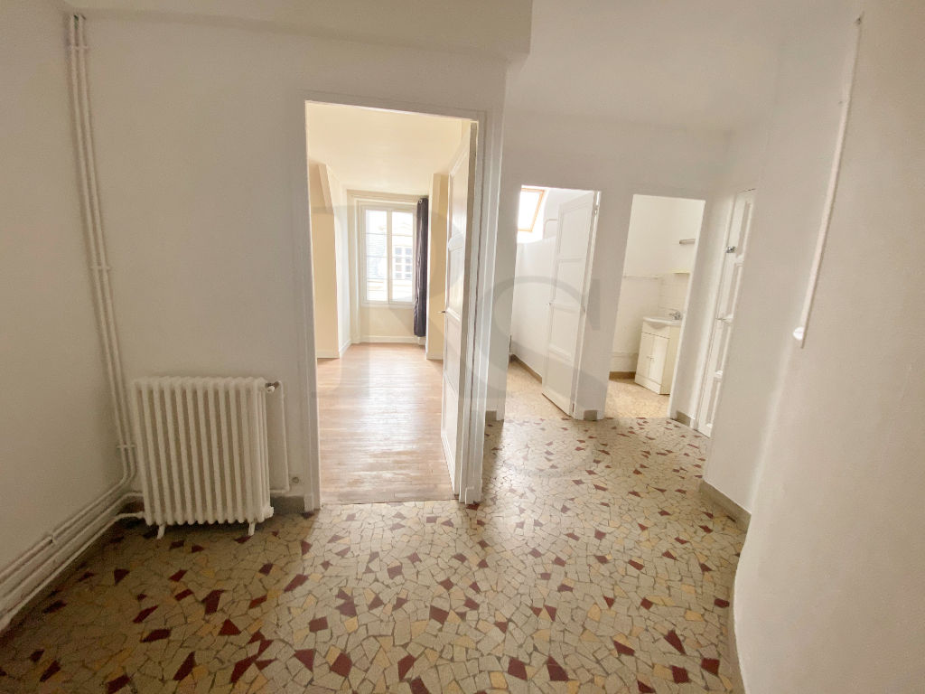 Photo HYPER CENTRE ARGENTAN - Grand appartement F1-F2 de 54 m² image 6/6