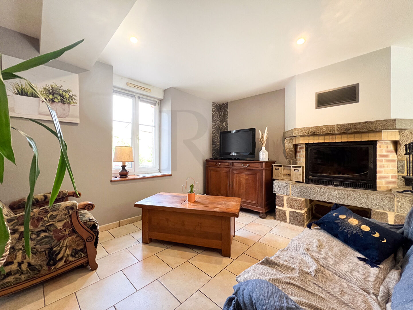 Photo Maison à vendre - LASSAY LES CHATEAUX - Référence 7942 image 3/6