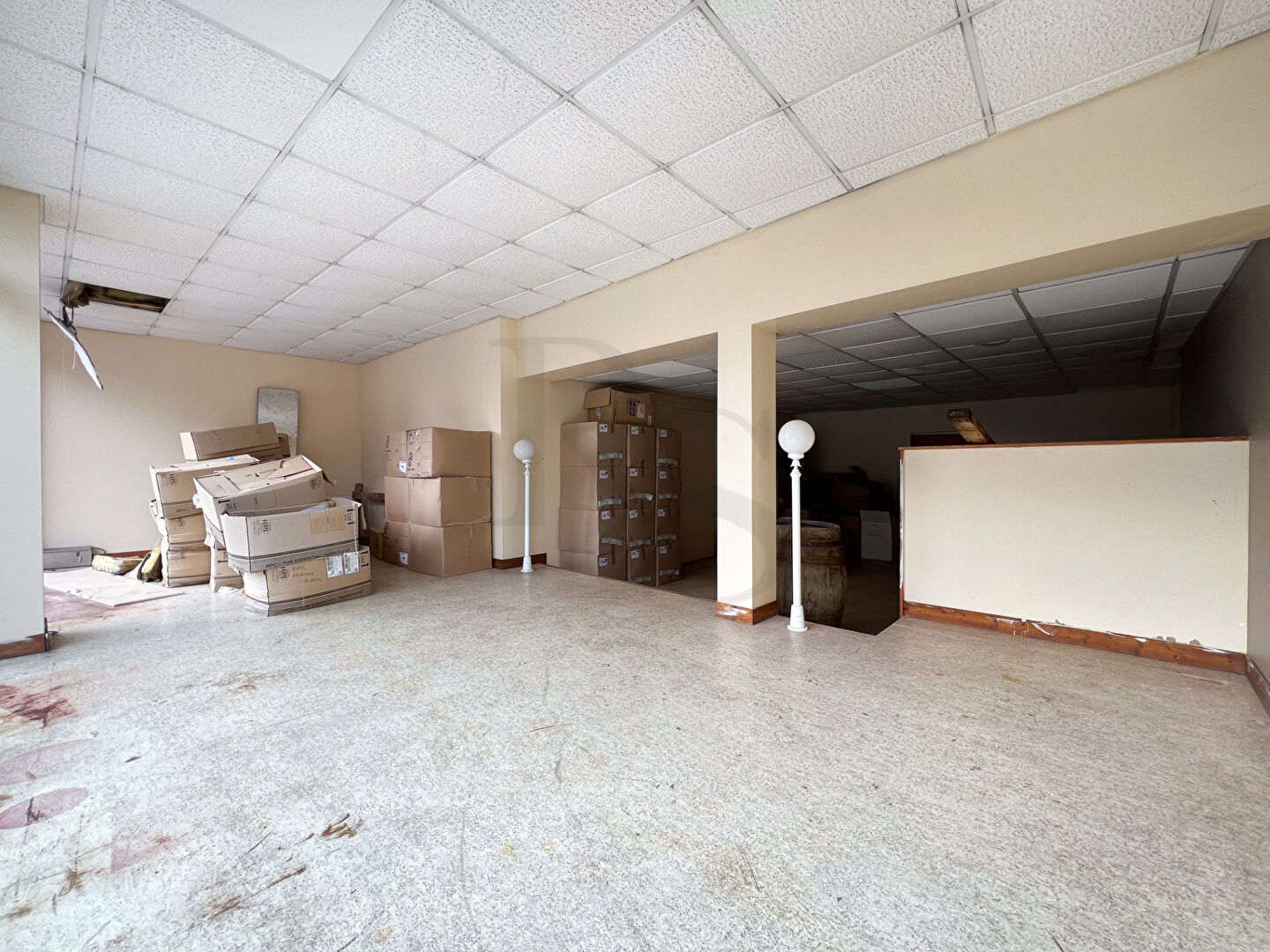 Photo Briouze - Local Commercial + Logement image 3/6