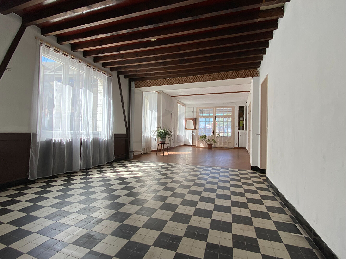 Photo CARROUGES - Ensemble Immobilier à vendre image 5/6