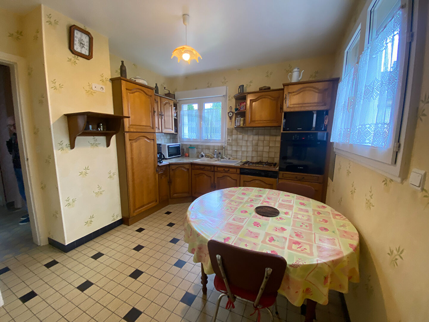 Photo DOMFRONT - Maison 4 Chambres proche centre ville image 5/6