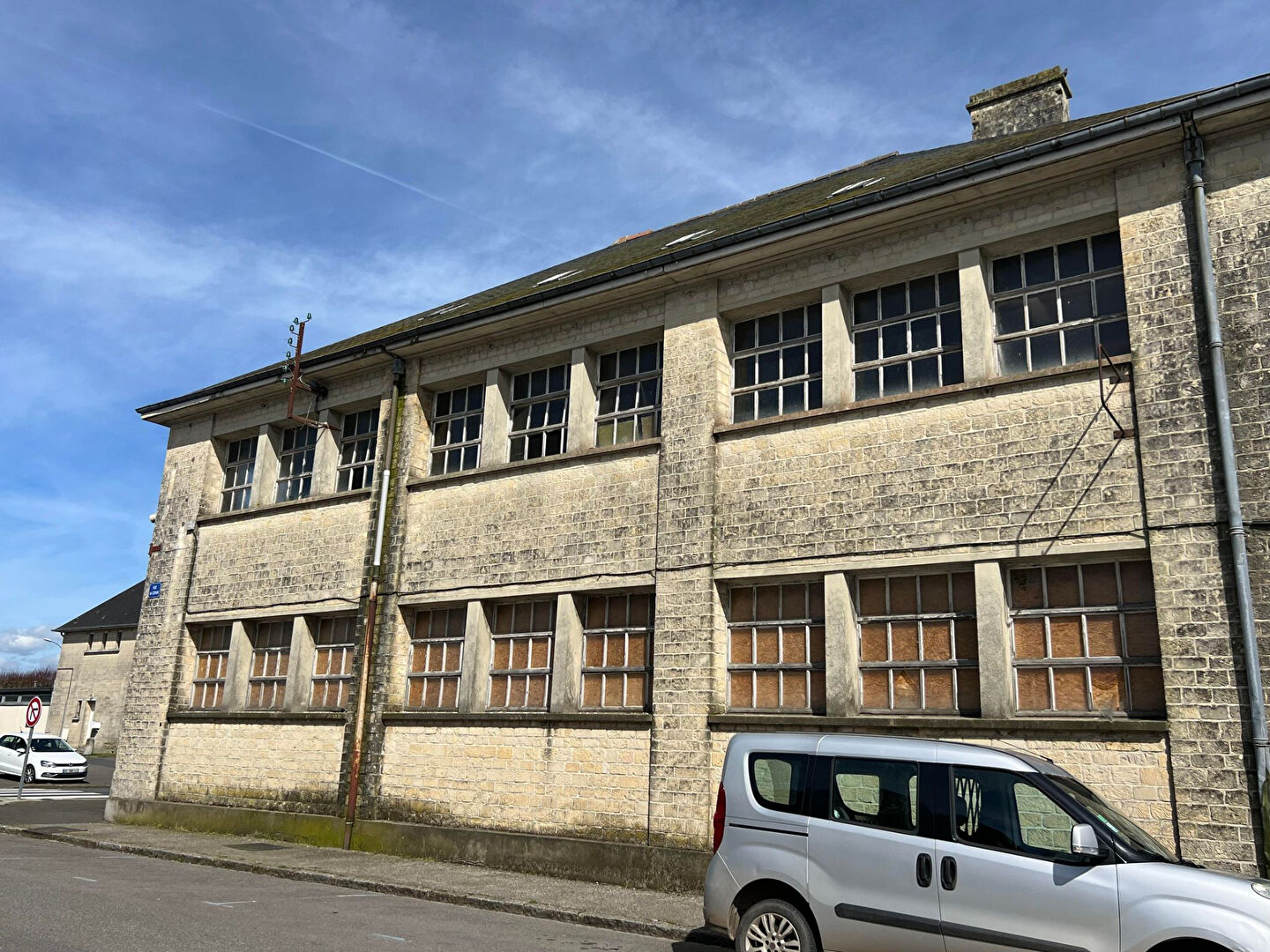 Photo Entrepôt / local industriel AUNAY SUR ODON image 2/6