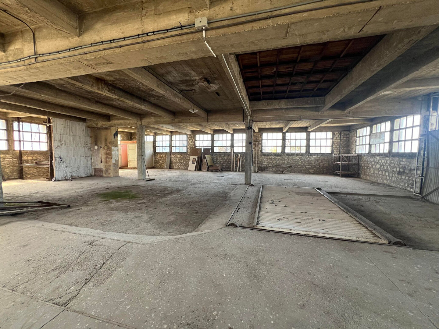 Photo Entrepôt / local industriel AUNAY SUR ODON image 4/6