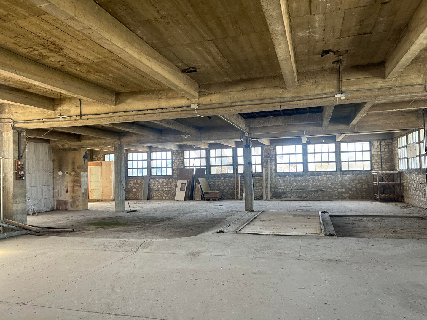 Photo Entrepôt / local industriel AUNAY SUR ODON image 6/6