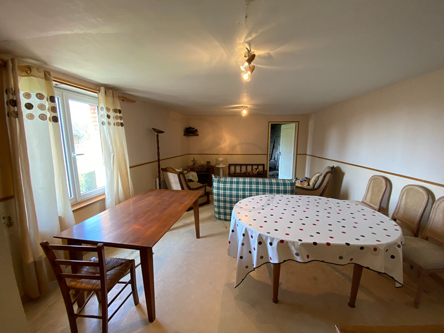 Photo MONTCHAUVET image 5/6