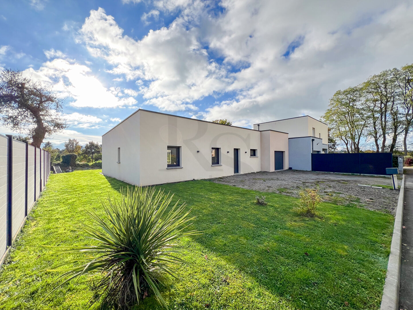 Maison moderne à vendre à FLERS - Référence 10193