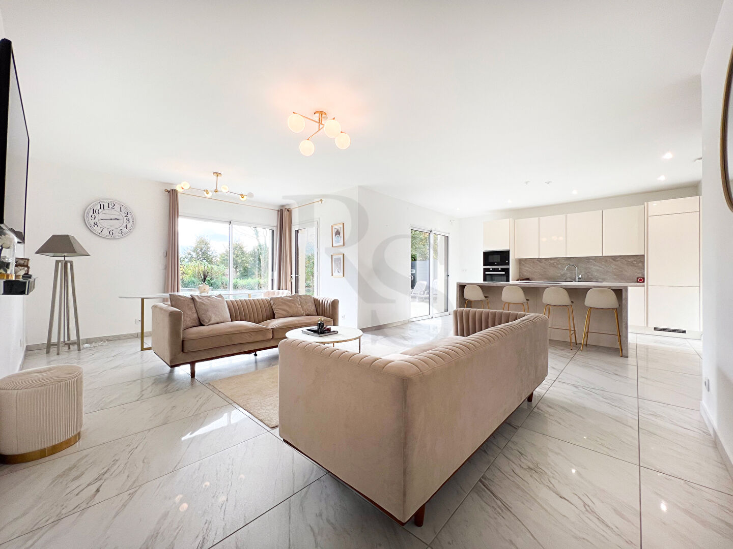 Photo Maison moderne à vendre à FLERS - Référence 10193 image 3/6