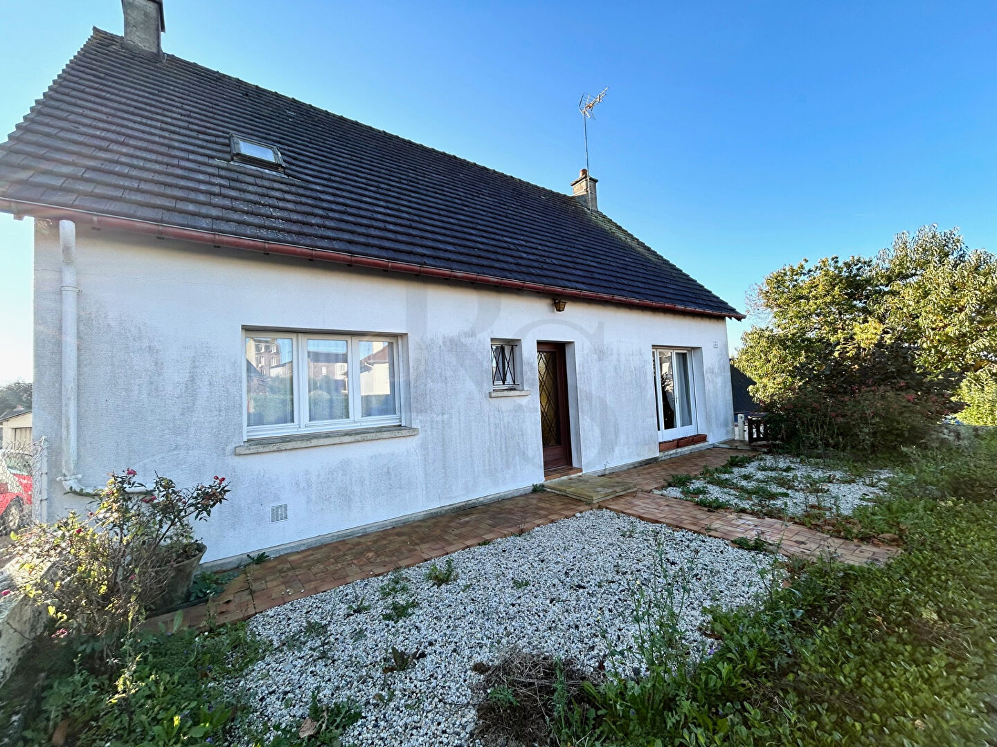 Photo FLERS - PAVILLON image 1/6