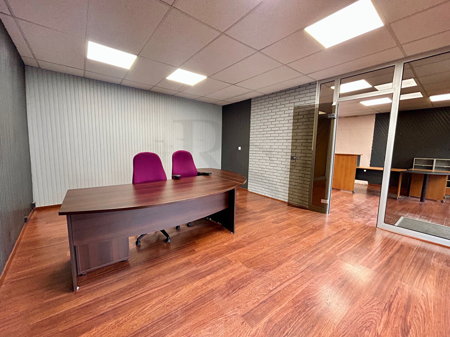 Photo FLERS - LOCAL COMMERCIAL / MUR image 5/6