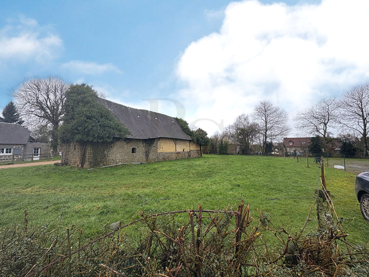 Photo Terrain constructible à 10 min de Flers image 3/3