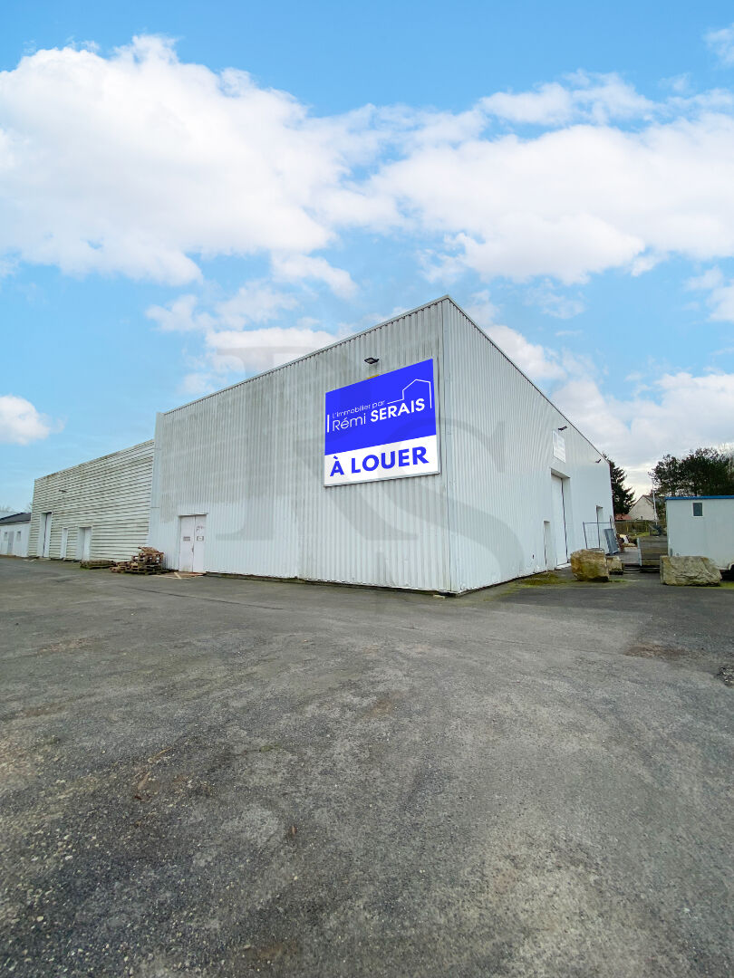 À LOUER - ENTREPÔT / LOCAL COMMERCIAL - FALAISE (14)