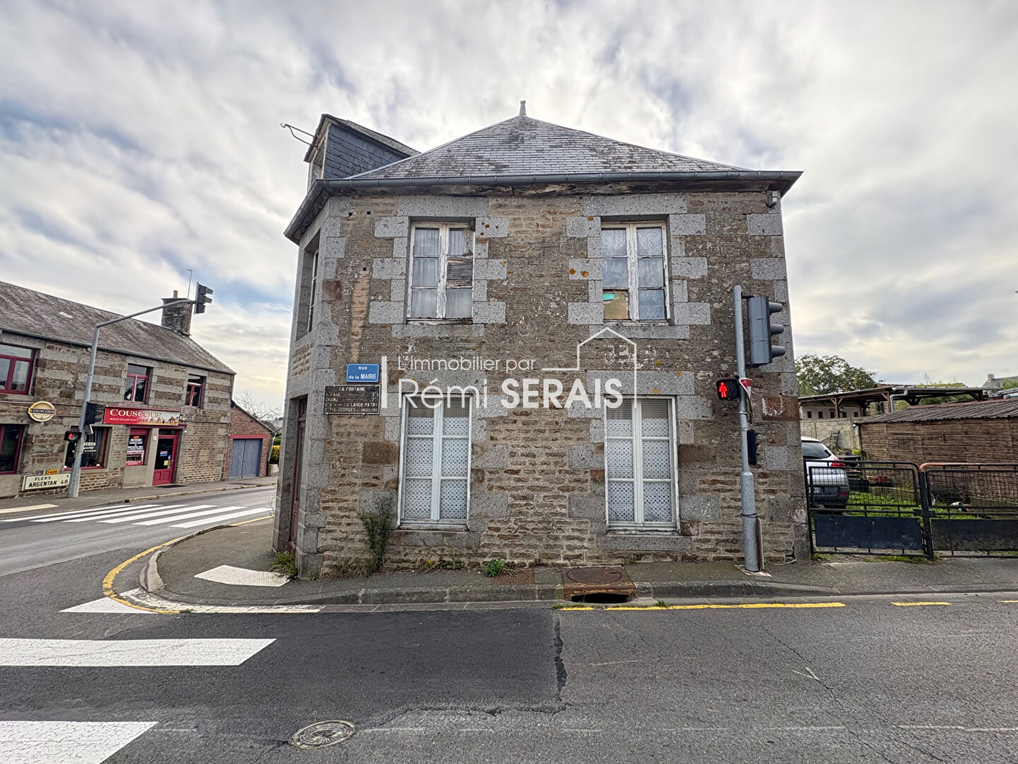 MAISON DE VILLE - LA LANDE PATRY