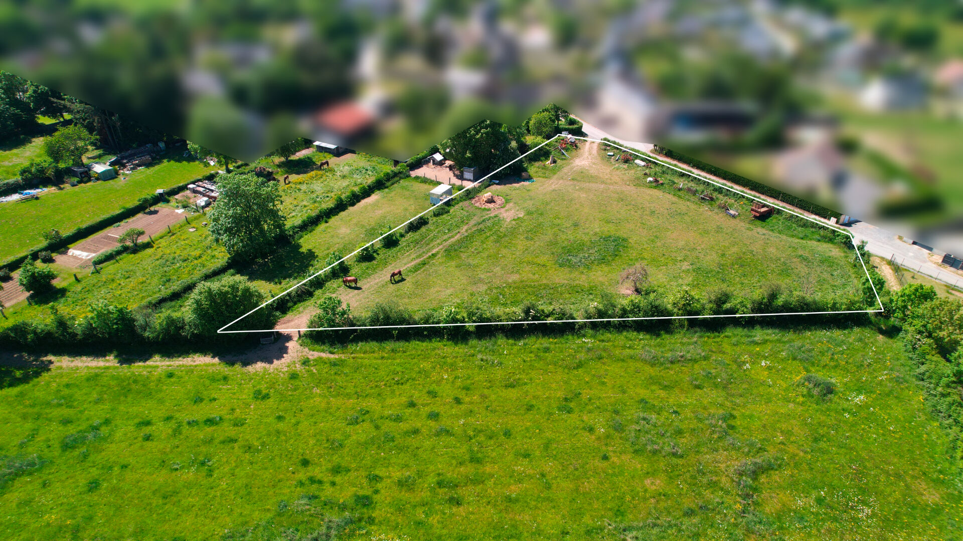 PROCHE THURY HARCOURT - LE HOM terrain constructible 1250 m2