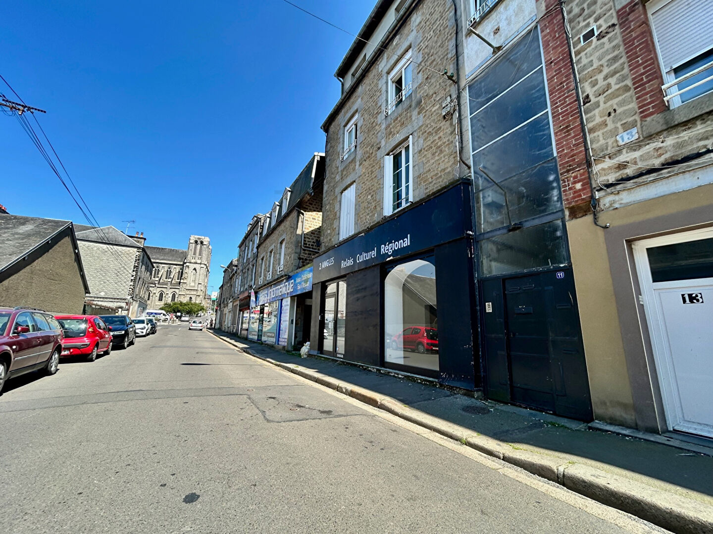 Photo IMMEUBLE CENTRE-VILLE image 1/6