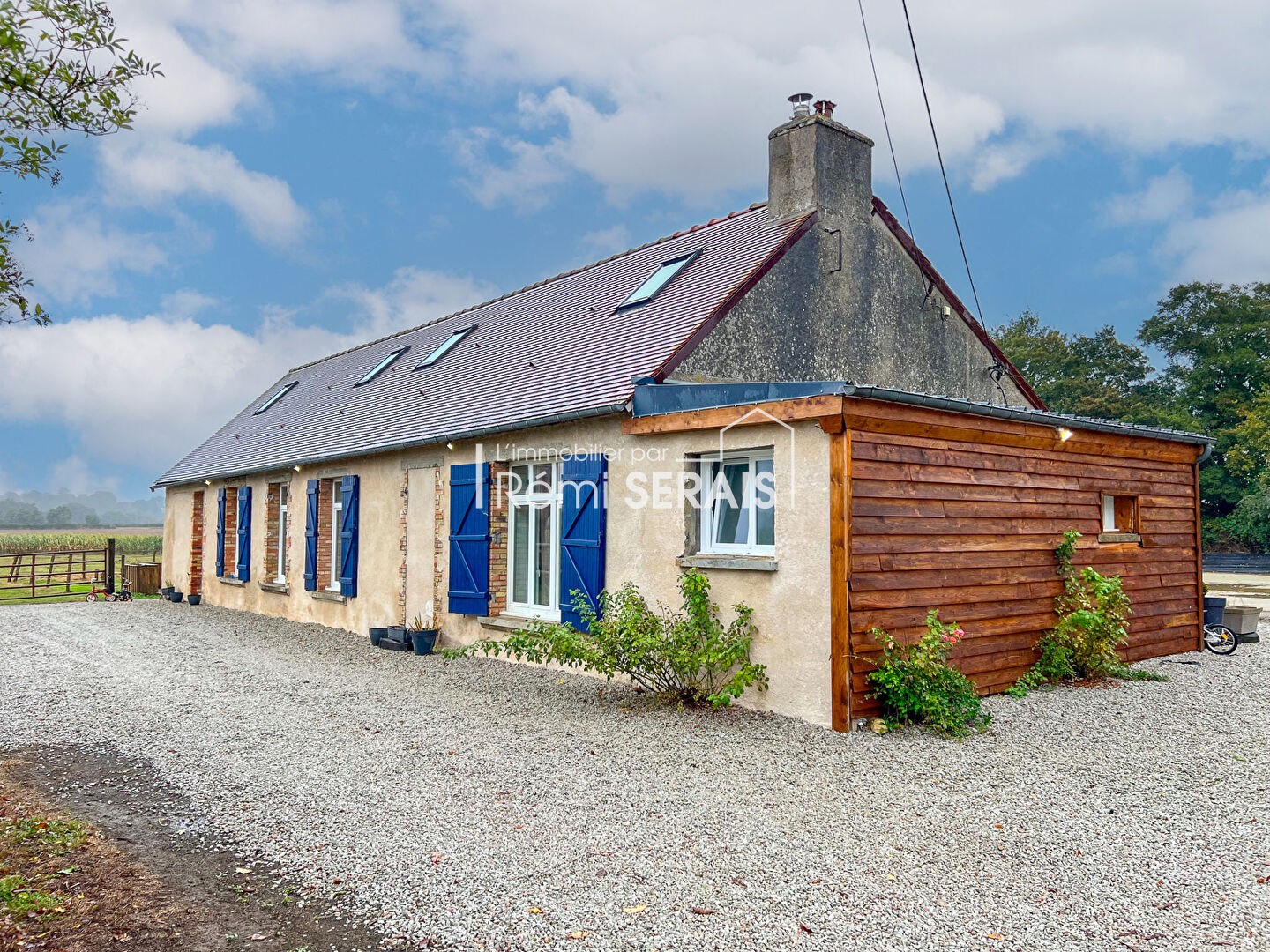 Longère sur 1.5 hectares-10 mn de Sées
