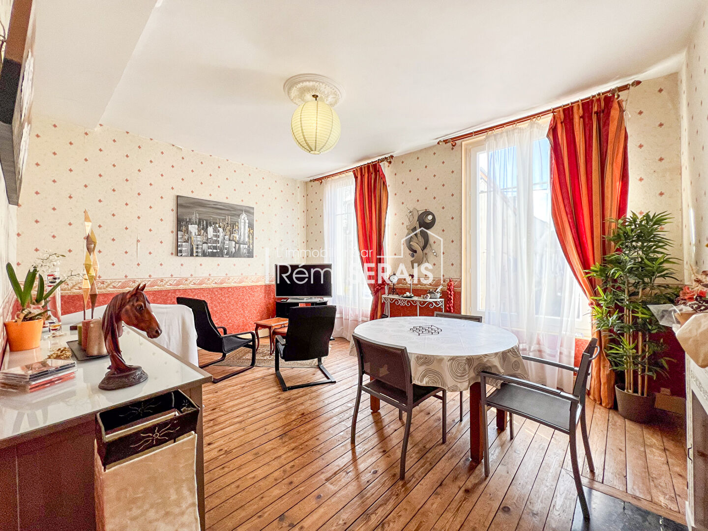 Photo Immeuble centre ville de Sées image 3/6