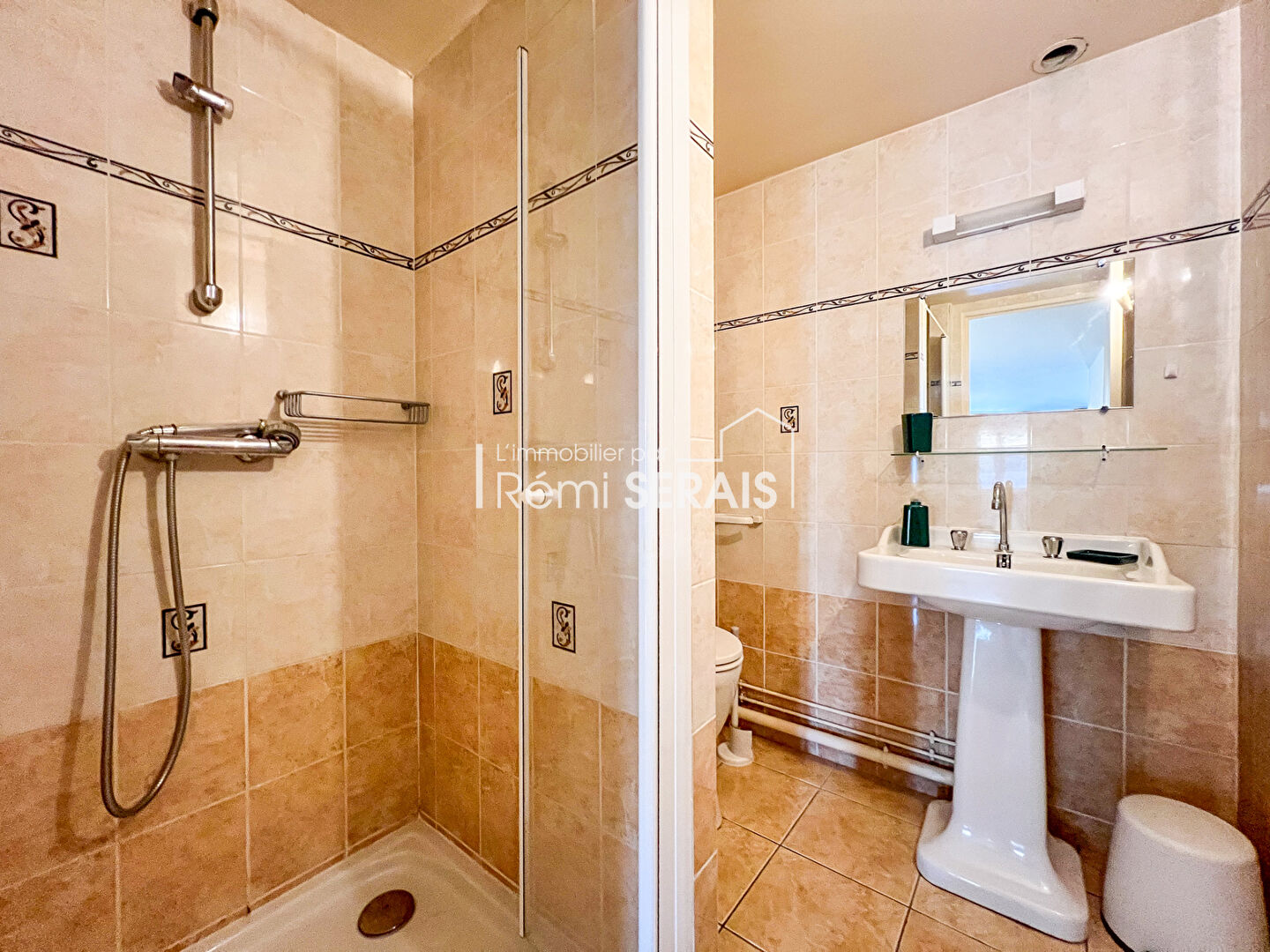 Photo Immeuble centre ville de Sées image 6/6