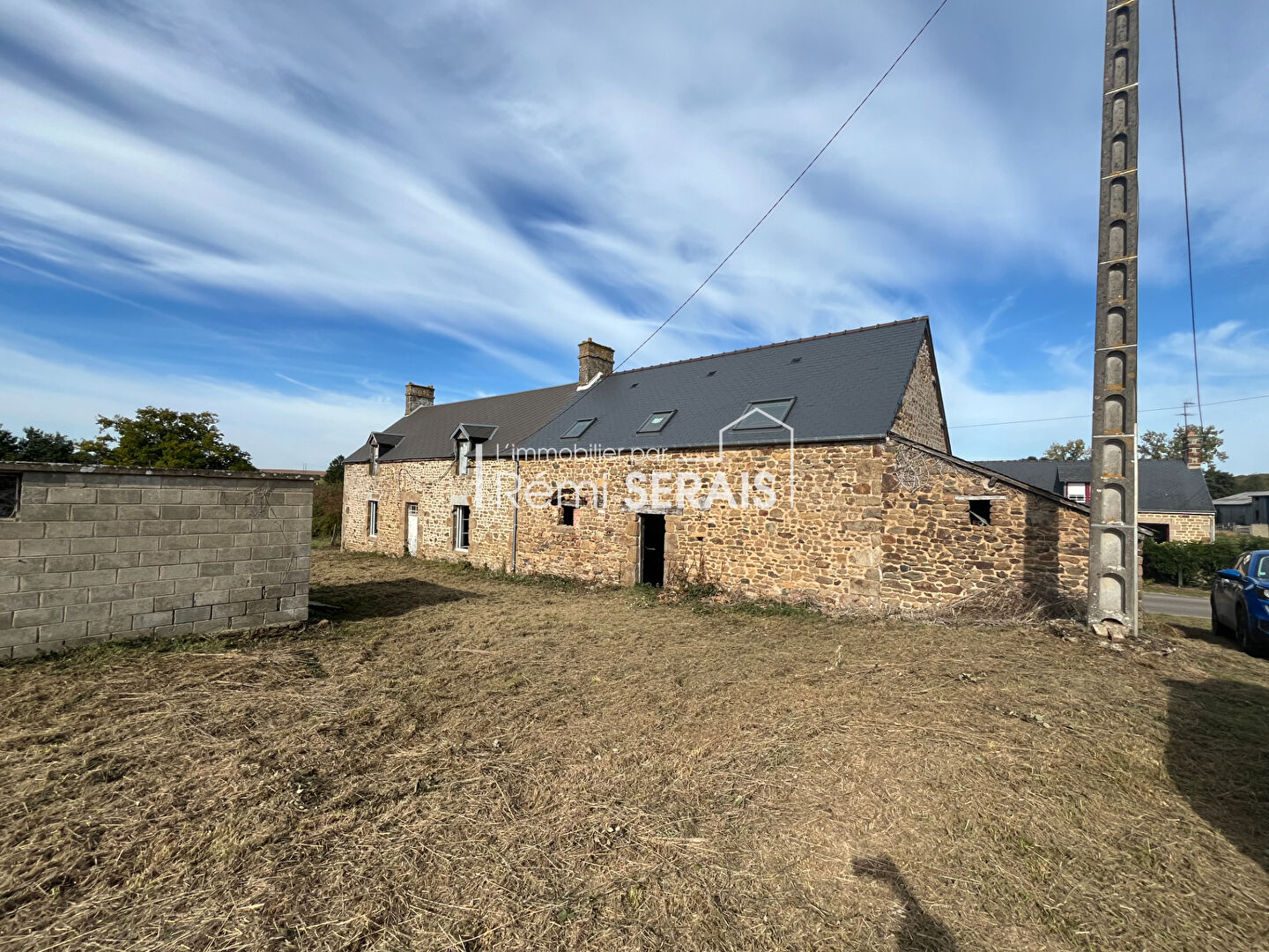 Saint Fraimbault - Belle maison à rénover