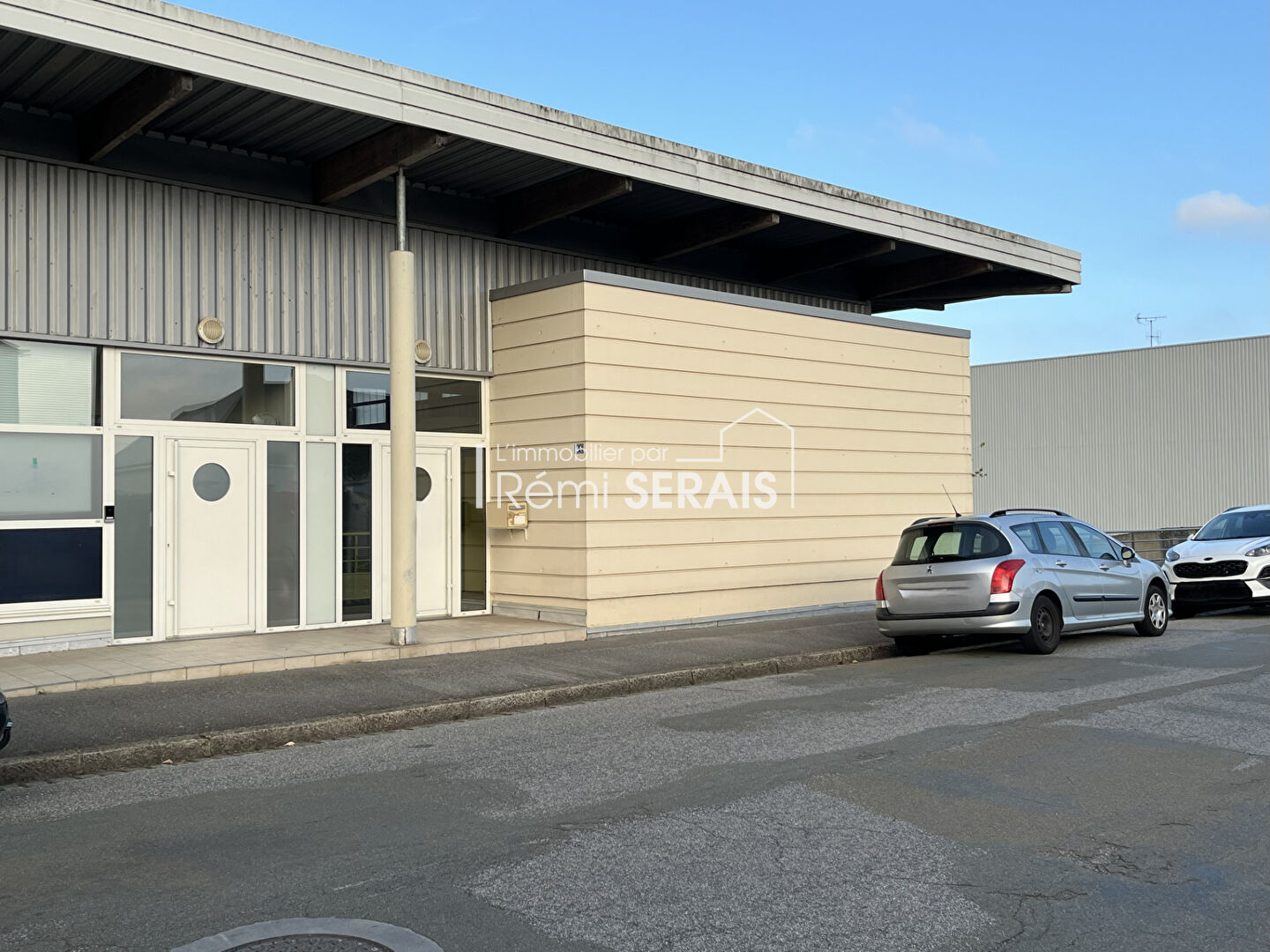 A LOUER LOCAL D'ACTIVITE - ALENCON