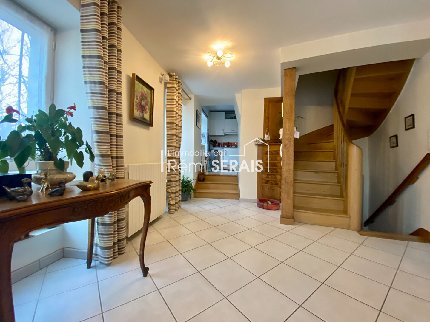 Photo Appartement de haut standing - 4 chambres- 170m² -Alençon/Monsort image 3/6