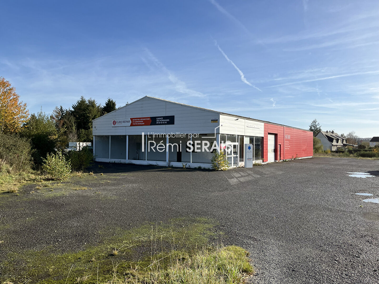 Local commercial / Activité / À VENDRE ou À LOUER à Condé-en-Normandie