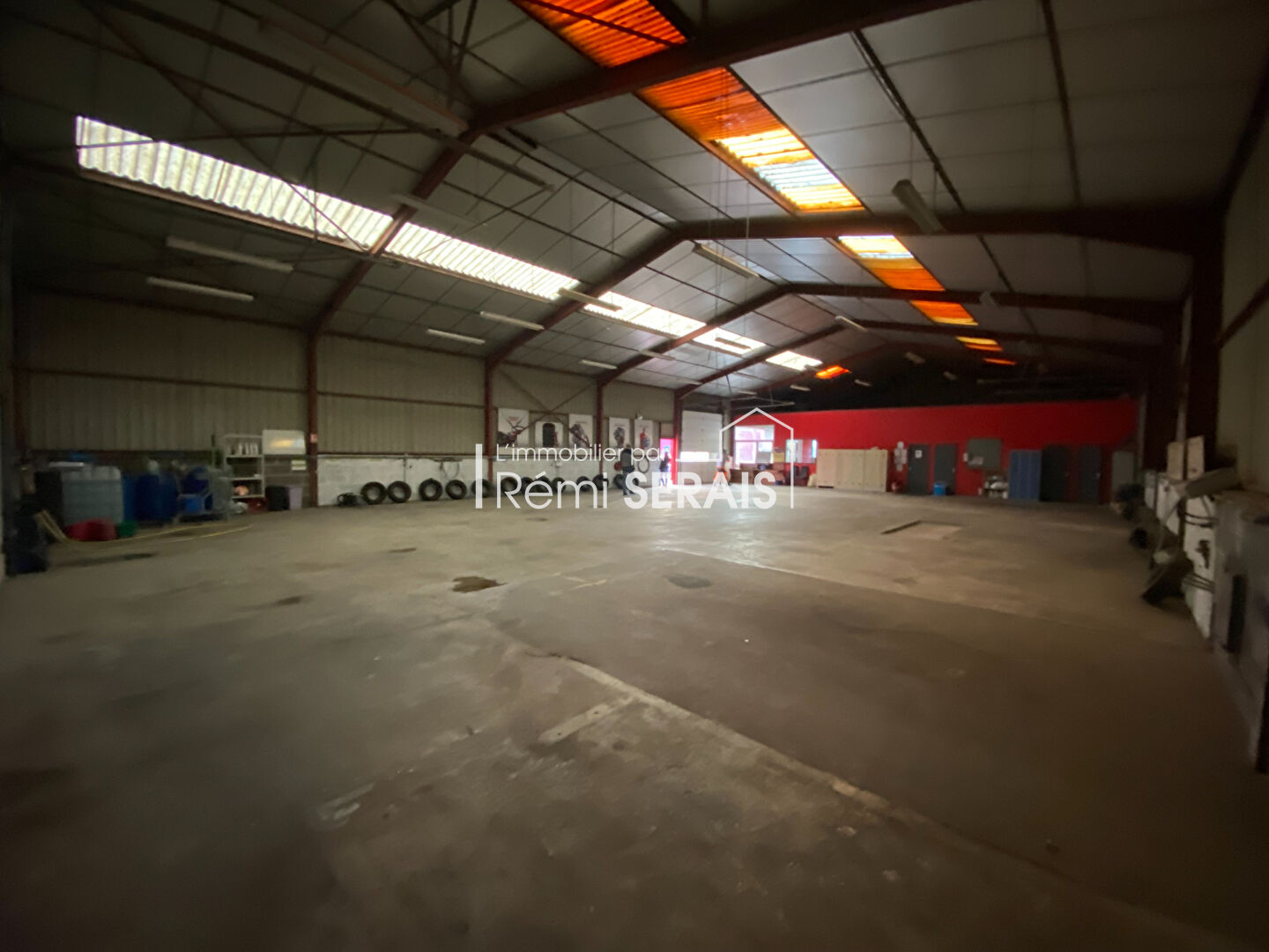 Photo Local commercial / Activité / À VENDRE ou À LOUER à Condé-en-Normandie image 6/6