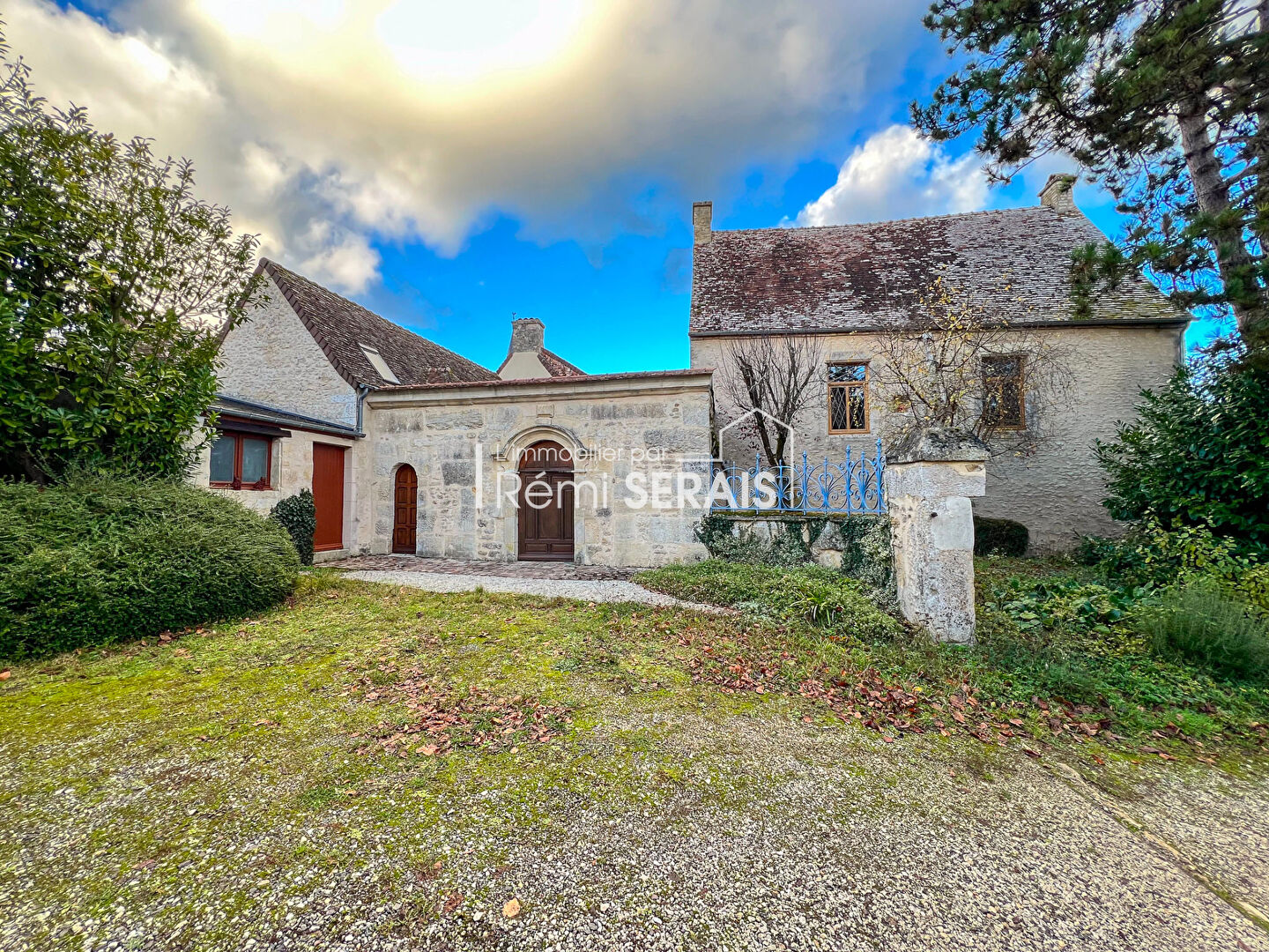 Photo Ferme Manoir à  Sées  232 m2 image 1/6