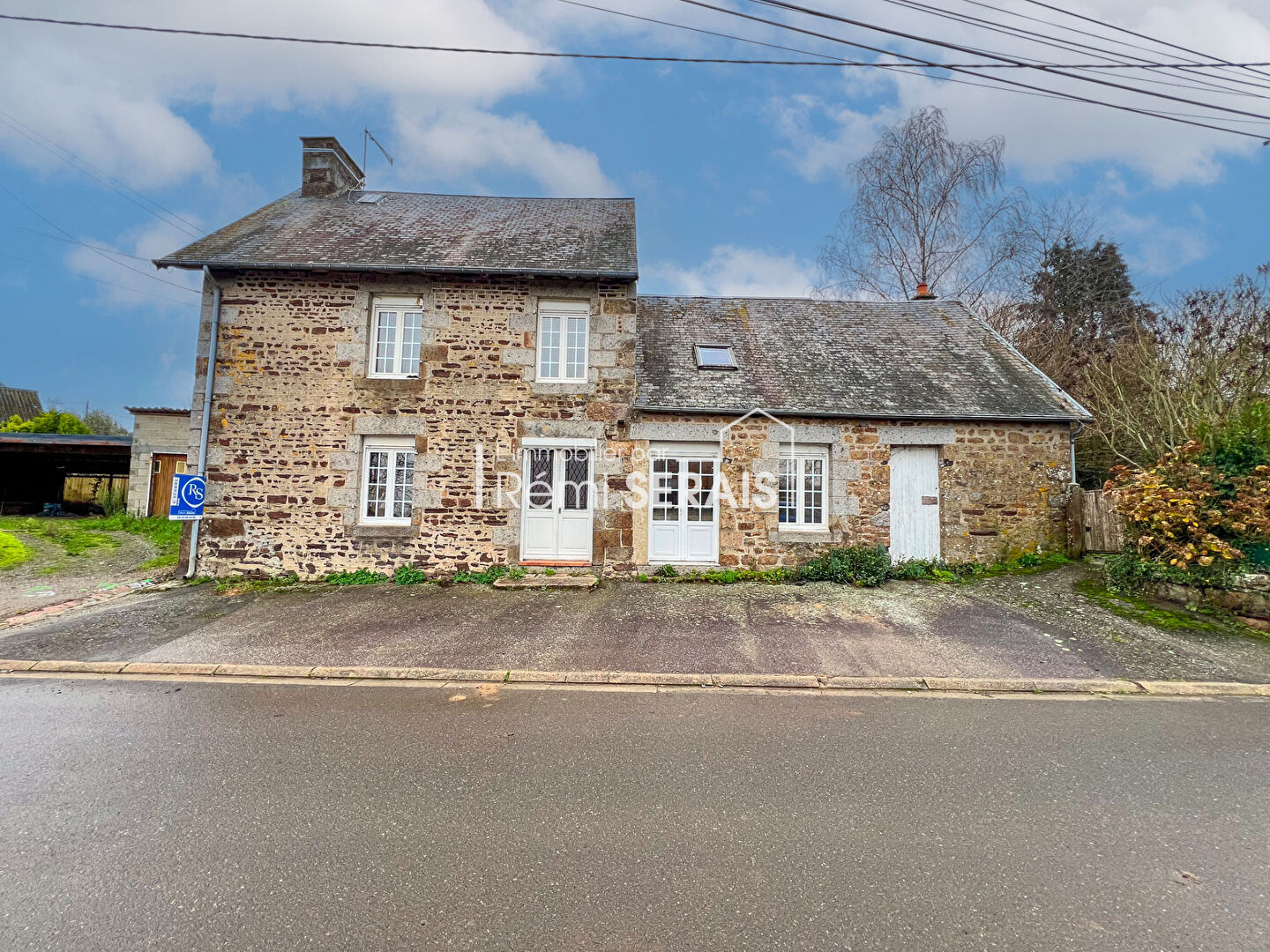 Photo Maison Berjou 4 pièce(s) 100 m2 image 1/6