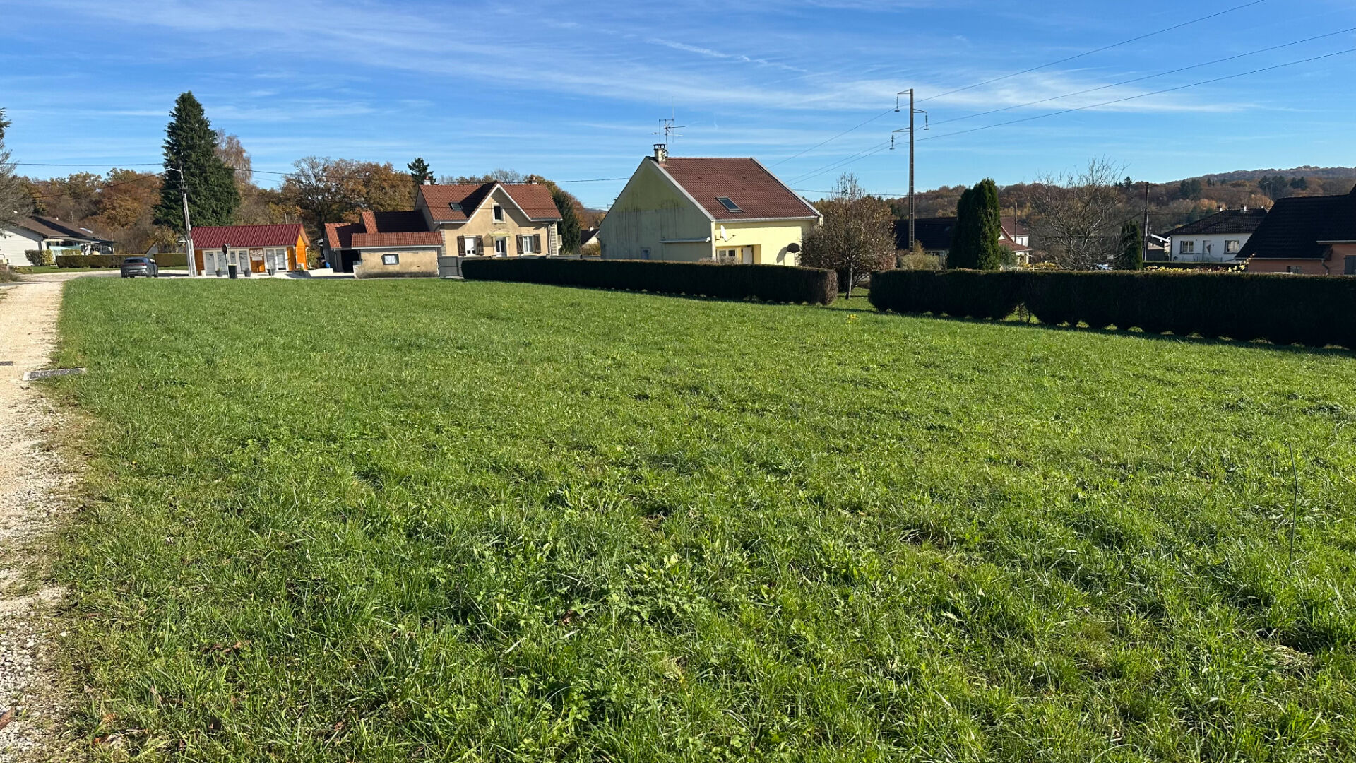 Terrain constructible Lougres 1315 m2