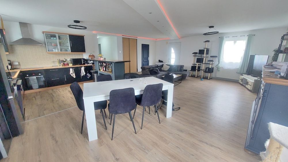 Maison de plain-pied sur Plateau de Blamont 107 m2 - 643m2 de terrain plat et arboré