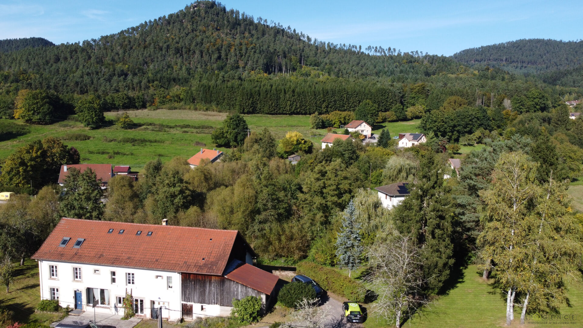 Belle ferme rénovée Taintrux 9 pièces 218 m2