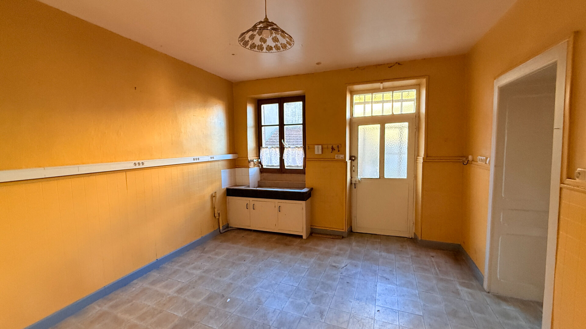 Photo Maison Rambervillers 4 pièce(s) 128 m2 image 5/6