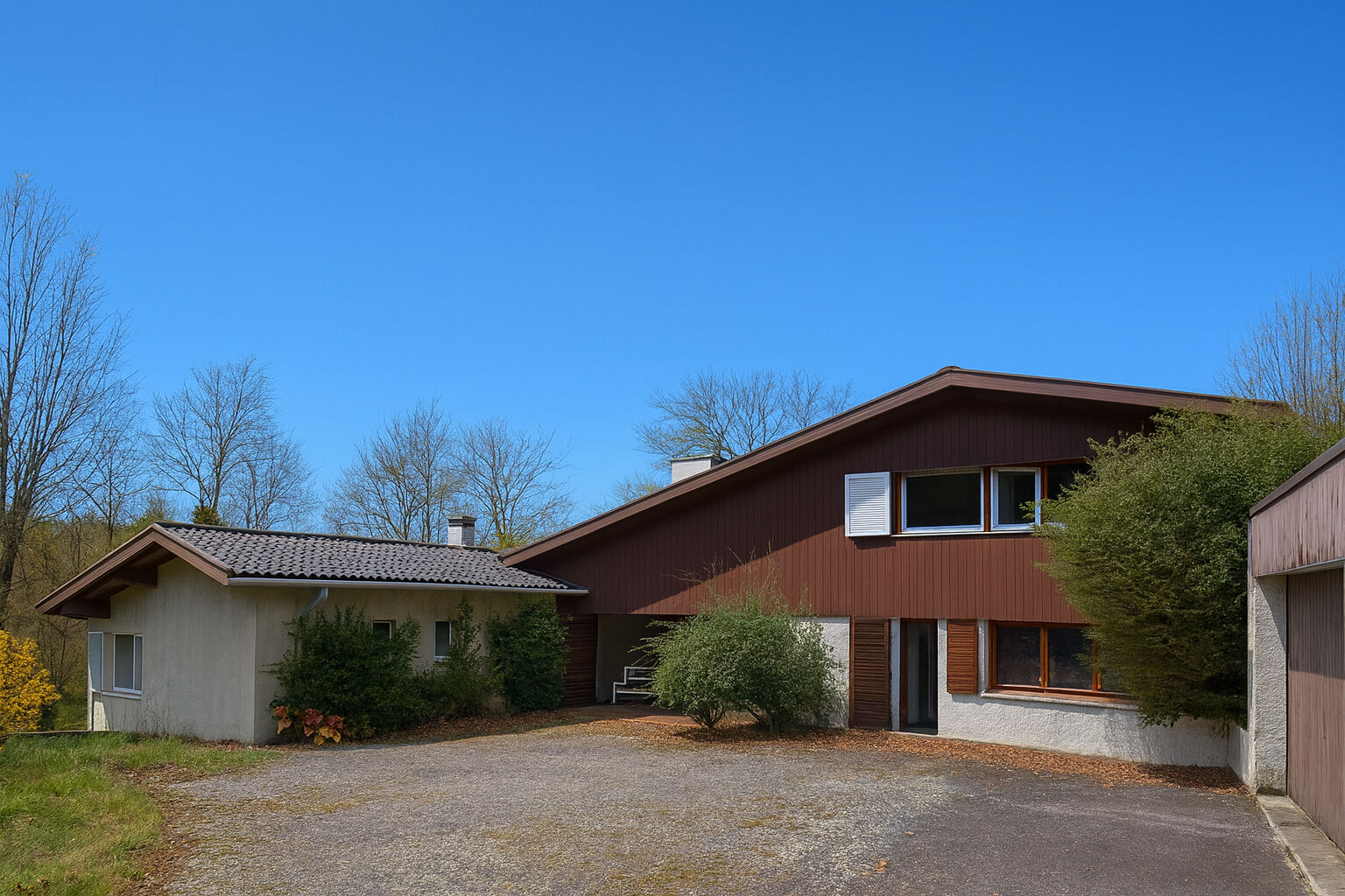 Maison d'architecte Saint Die Des Vosges 9 pièce(s) 250 m2