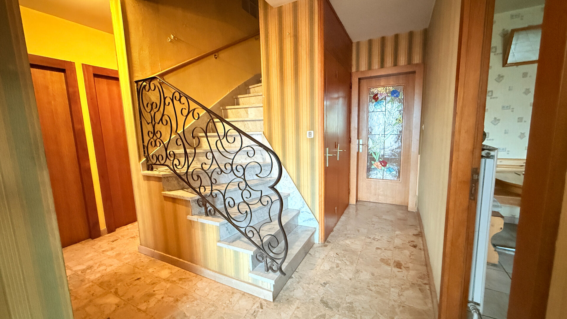 Photo Maison Menil Sur Belvitte 7 pièce(s) 145 m2 image 4/6