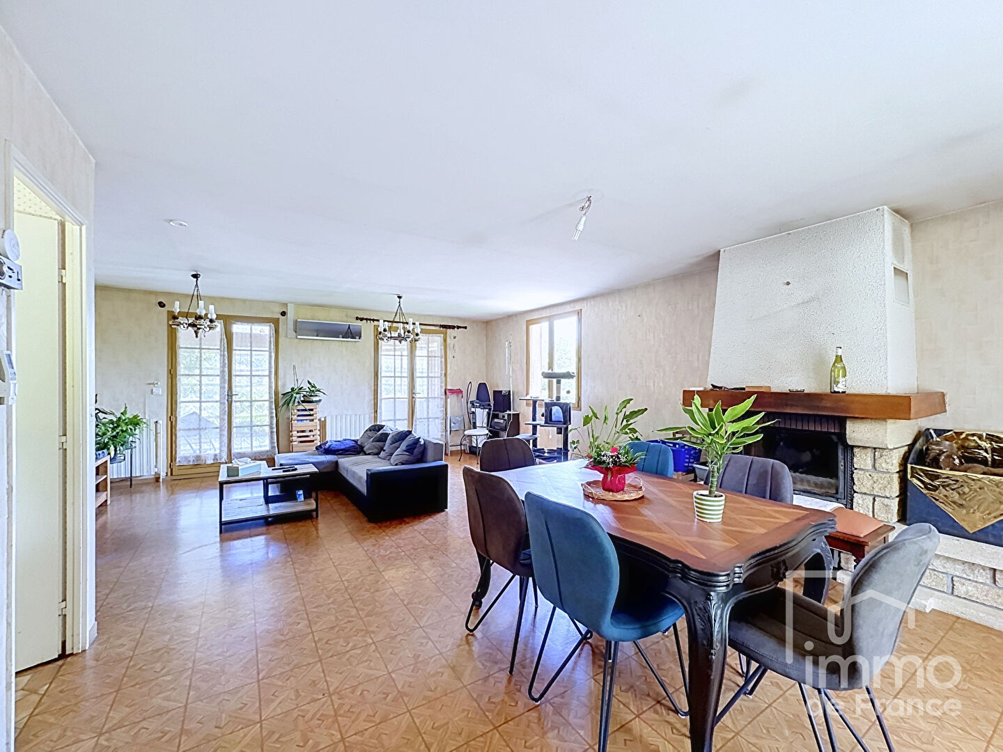 Maison Leaz 6 pièce(s) 176m2