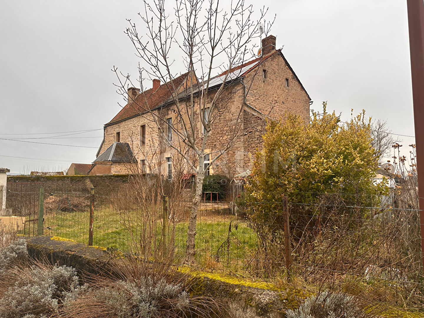 Photo Maison en pierres apparentes 104.13m² image 4/6