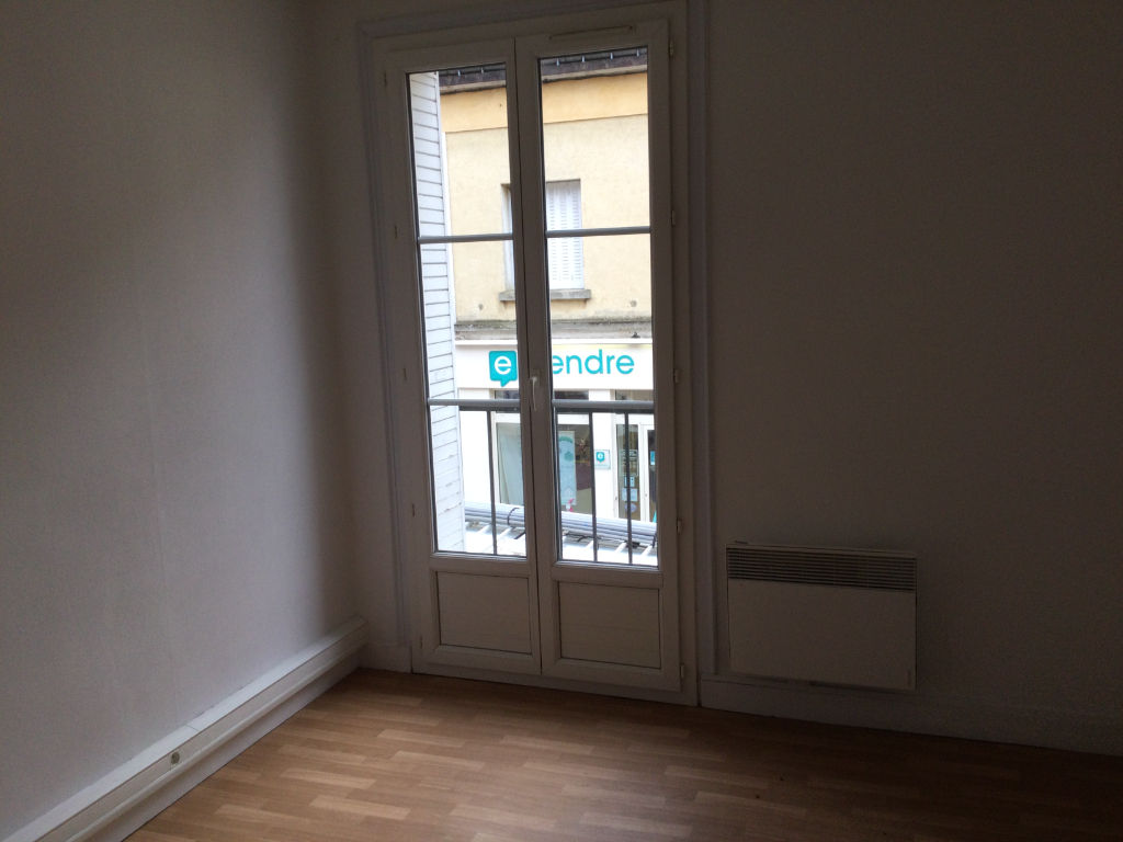 Appartement Toucy 2 pièce(s) 38 m2