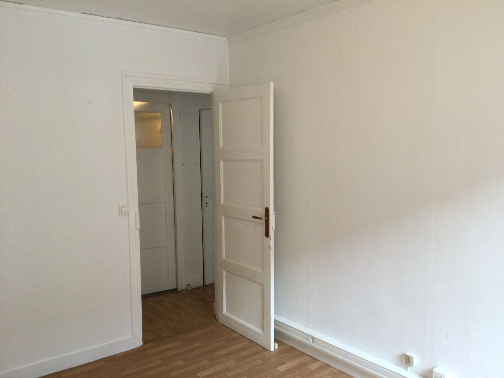 Photo Appartement Toucy 2 pièce(s) 38 m2 image 3/6