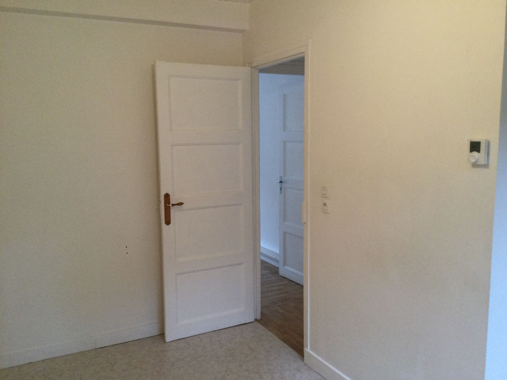 Photo Appartement Toucy 2 pièce(s) 38 m2 image 5/6