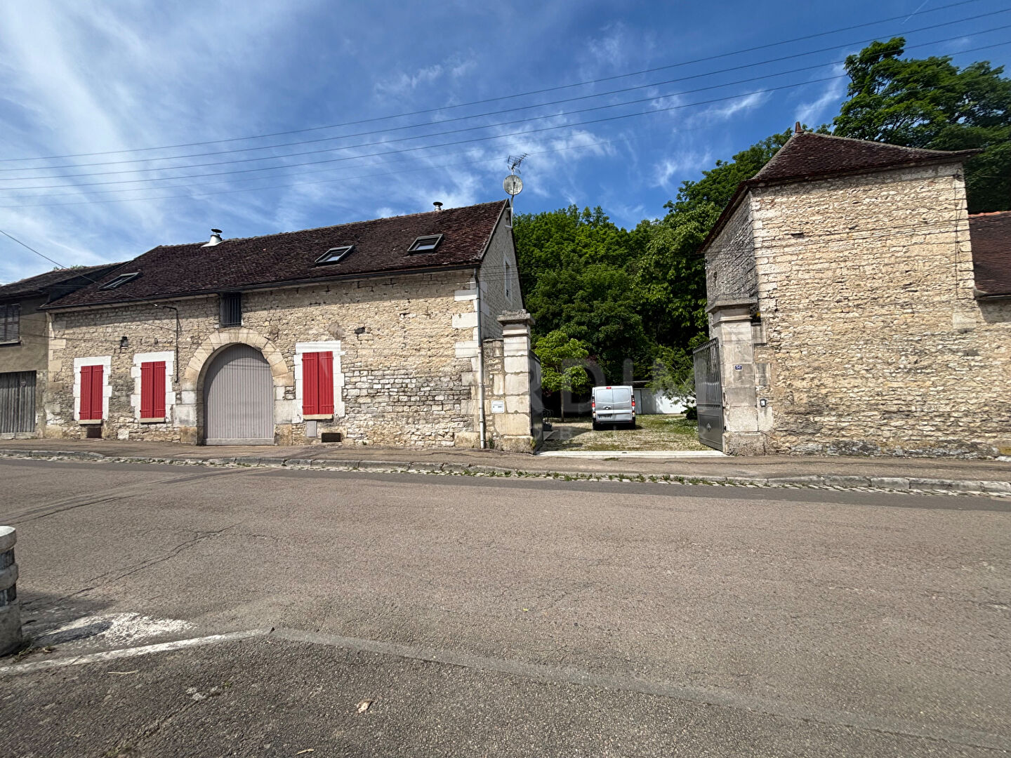 Photo Maison Tonnerre 7 pièce(s) 189 m2 image 2/6